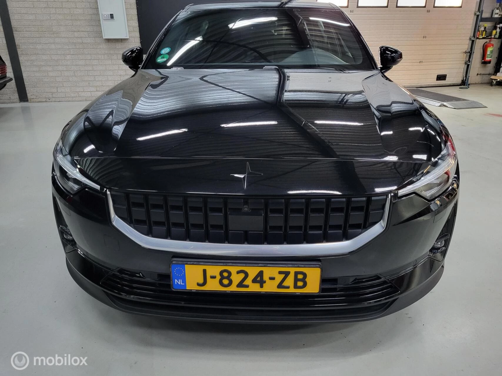Hoofdafbeelding Polestar 2