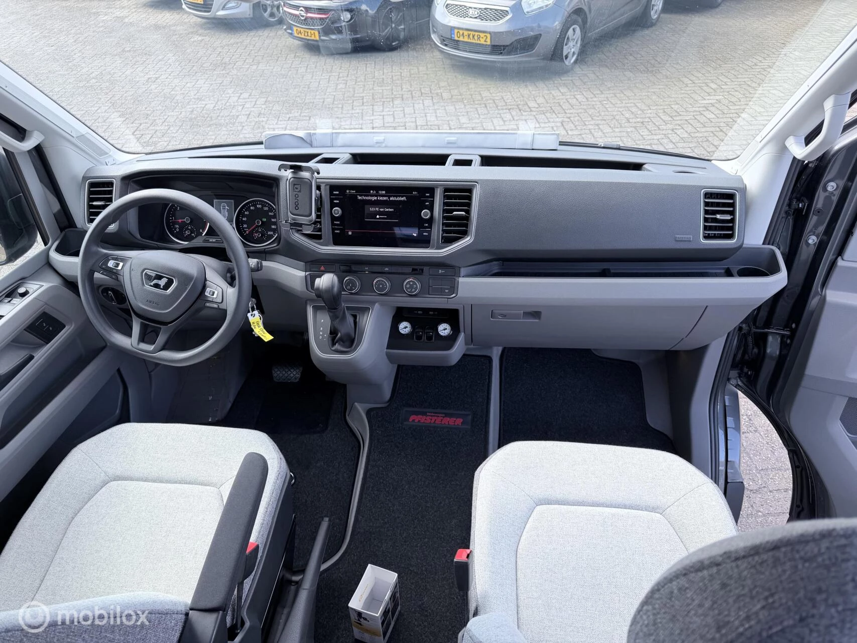 Hoofdafbeelding Knaus TGE 3.180