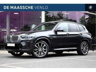 BMW X3 xDrive30e High Executive M Sport Automaat / Panoramadak / Trekhaak / Laserlight / Sportstoelen / Comfort Access / Head-Up / Stoelverwarming / Live Cockpit Professional