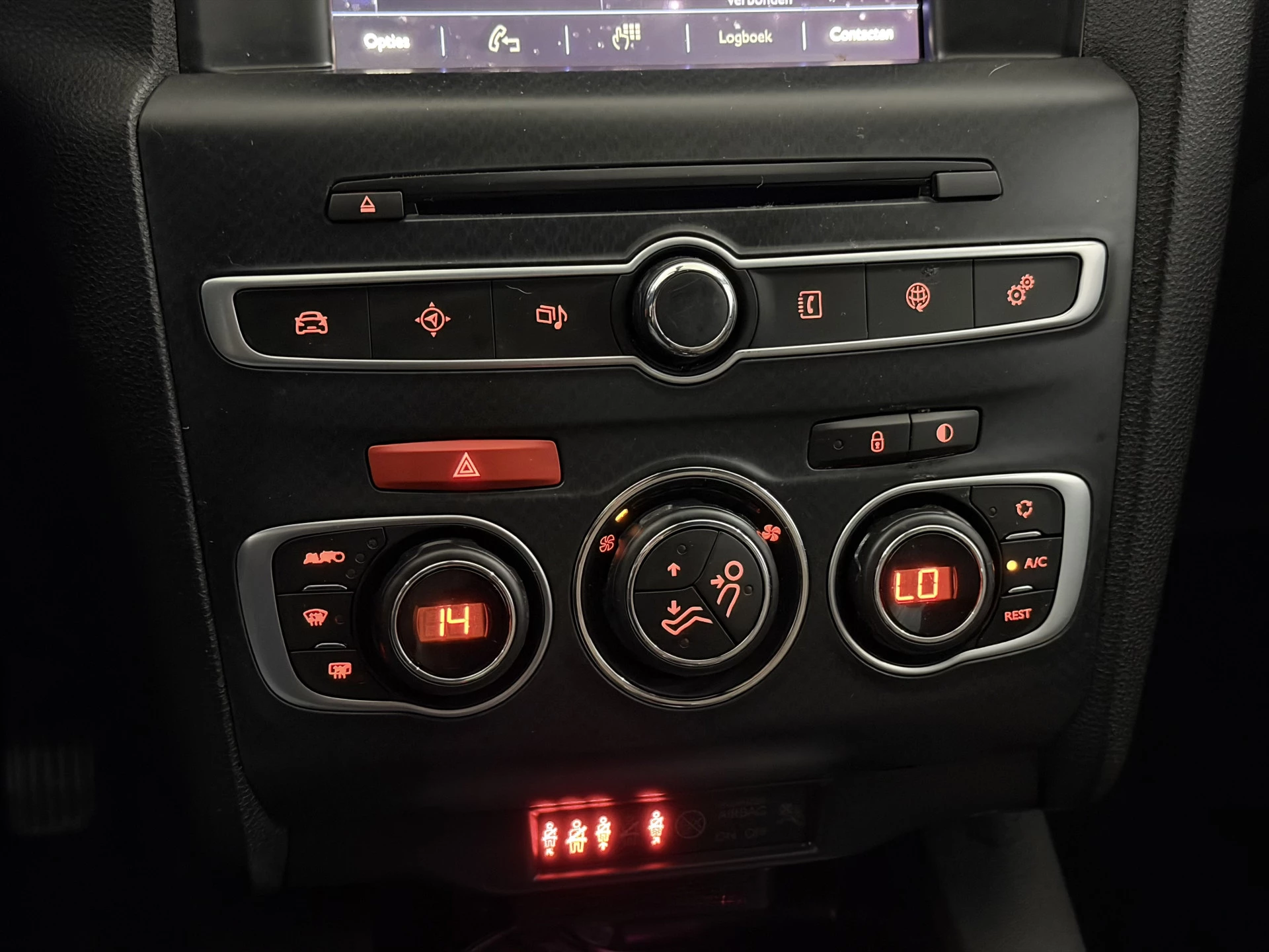 Hoofdafbeelding DS DS 4