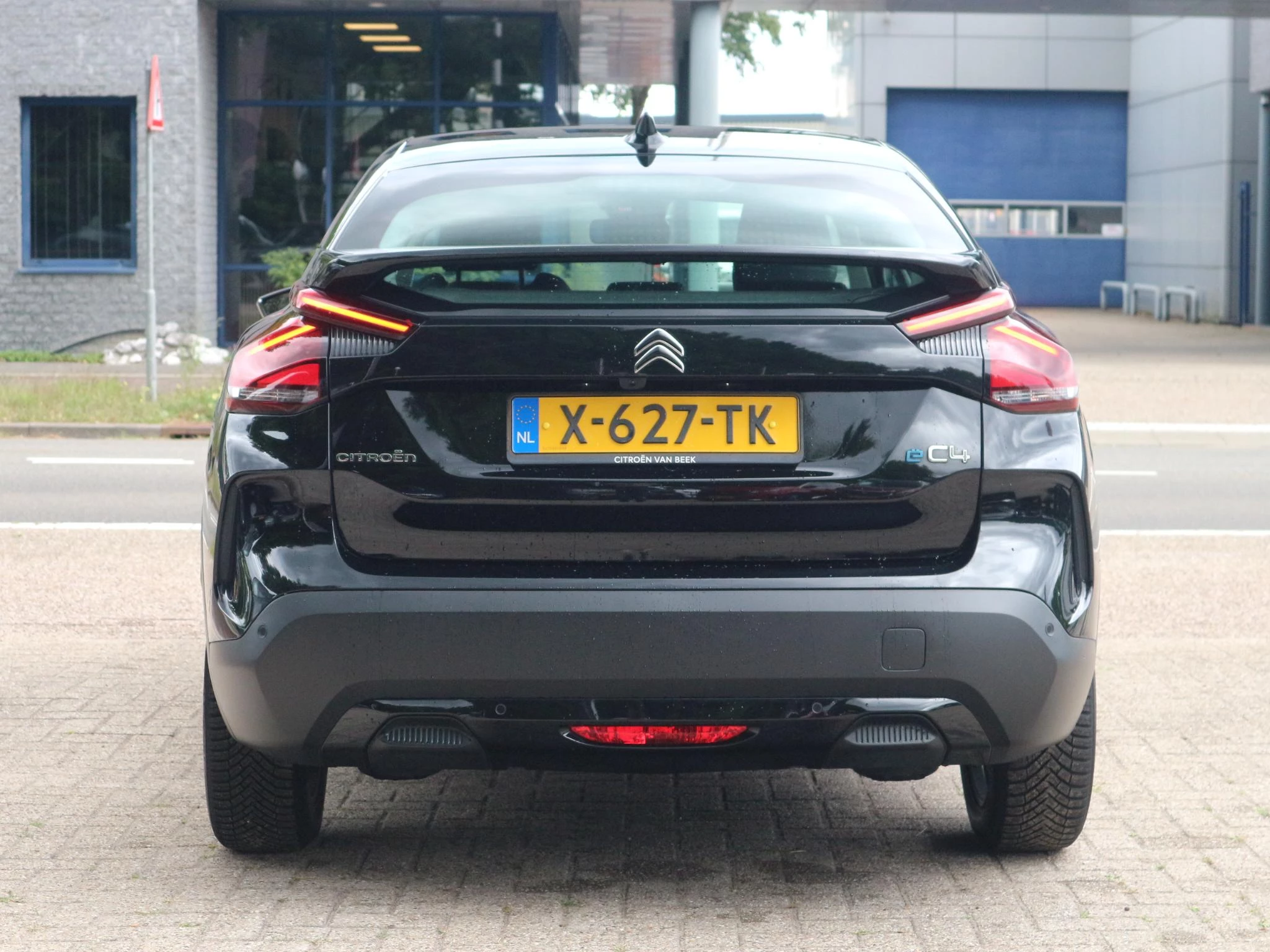 Hoofdafbeelding Citroën ë-C4