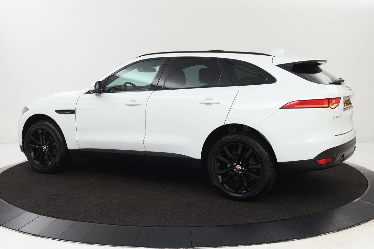 Hoofdafbeelding Jaguar F-PACE