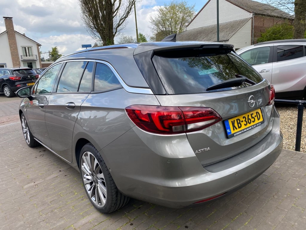 Hoofdafbeelding Opel Astra