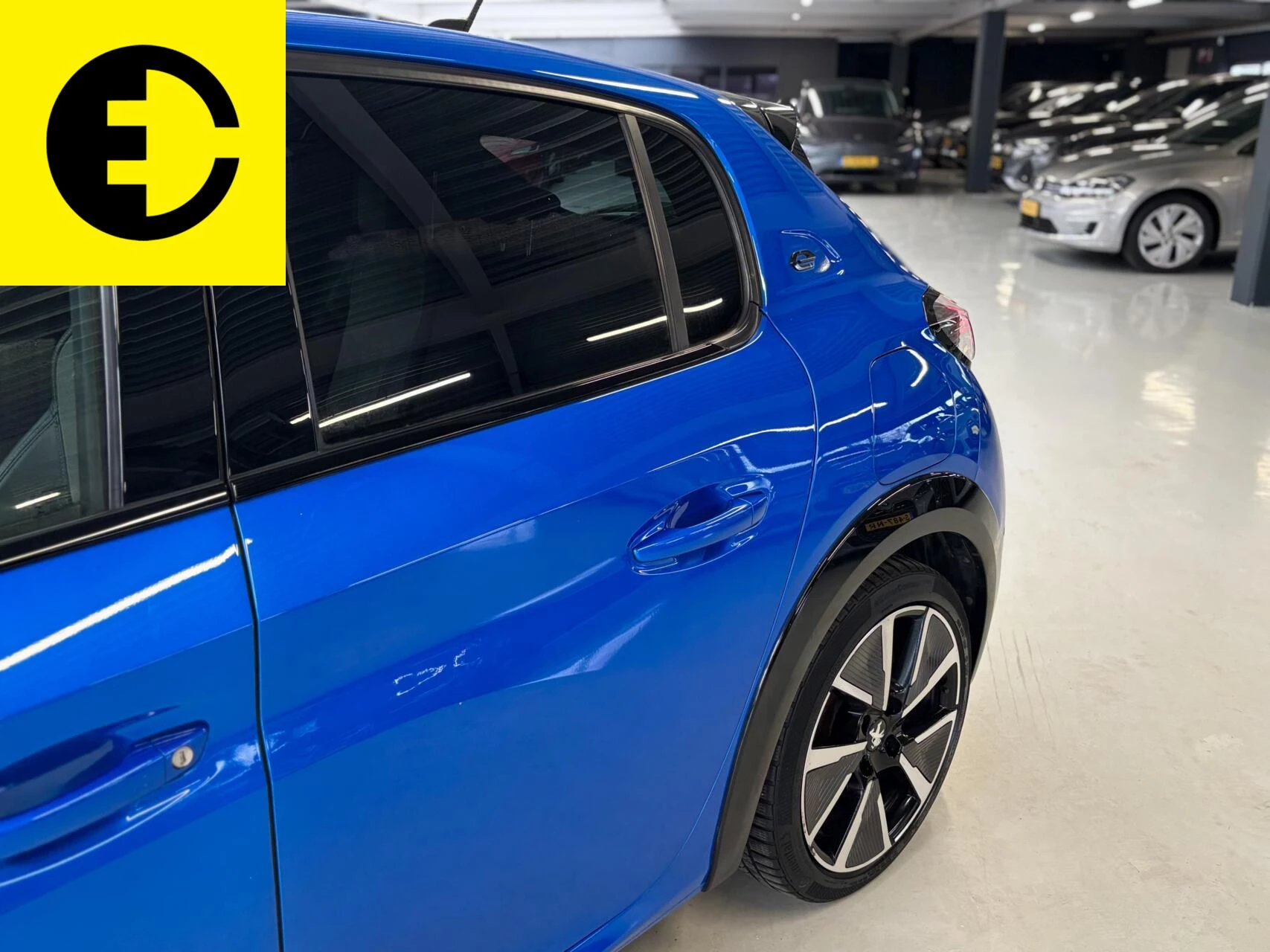 Hoofdafbeelding Peugeot e-208