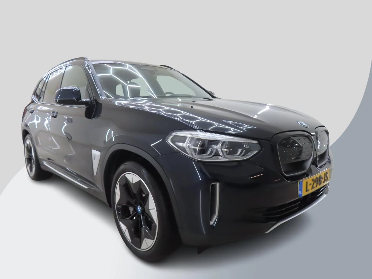 Hoofdafbeelding BMW iX3