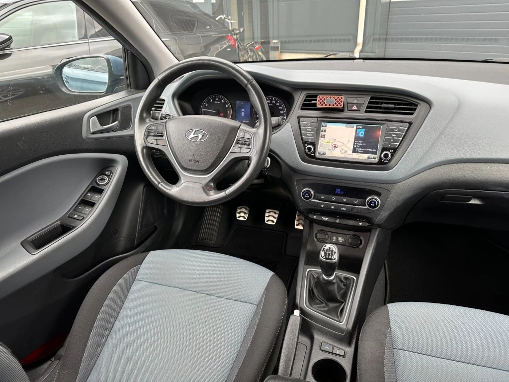Hoofdafbeelding Hyundai i20