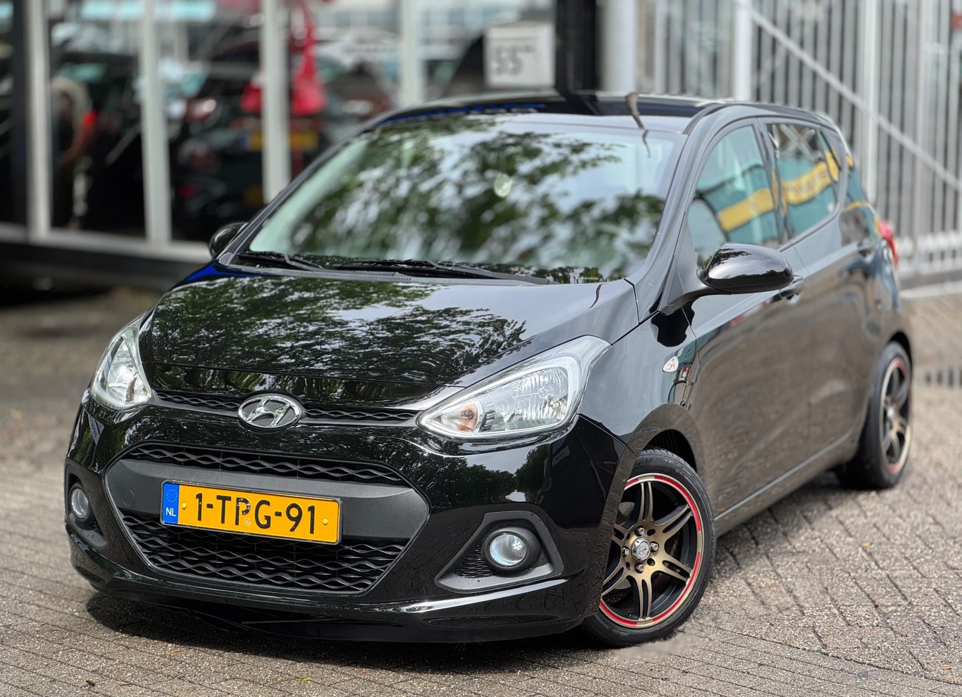 Hoofdafbeelding Hyundai i10