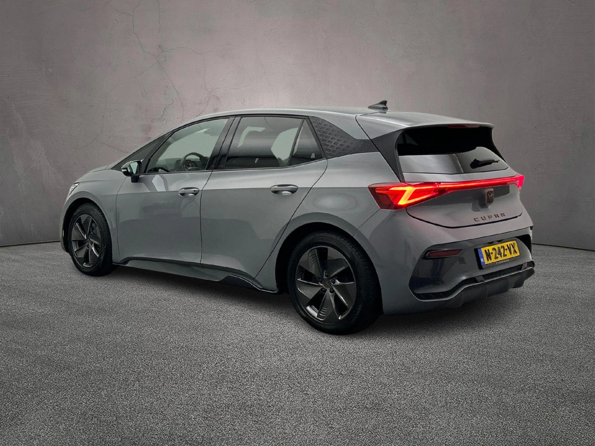 Hoofdafbeelding CUPRA Born