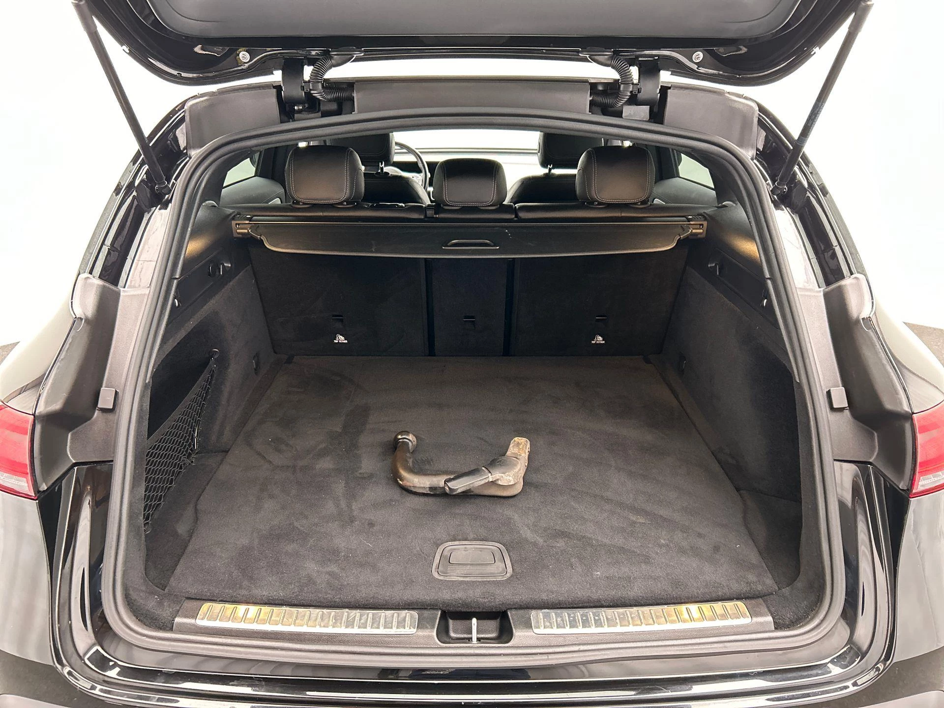 Hoofdafbeelding Mercedes-Benz EQC