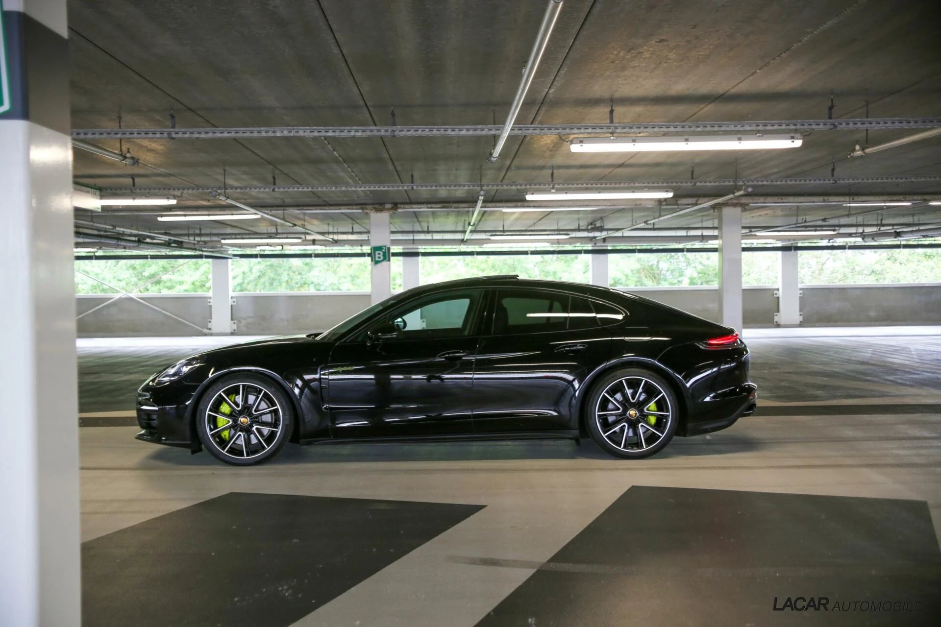 Hoofdafbeelding Porsche Panamera