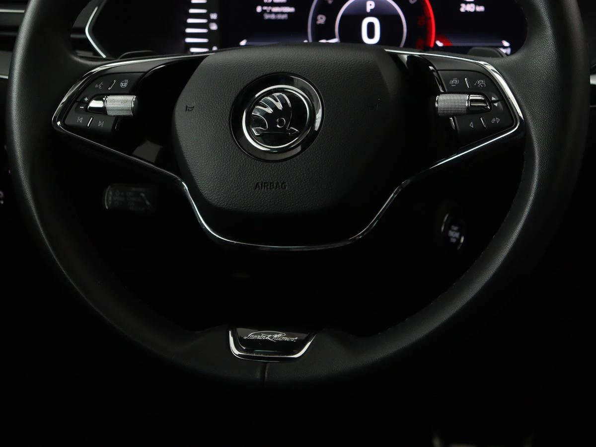Hoofdafbeelding Škoda Superb