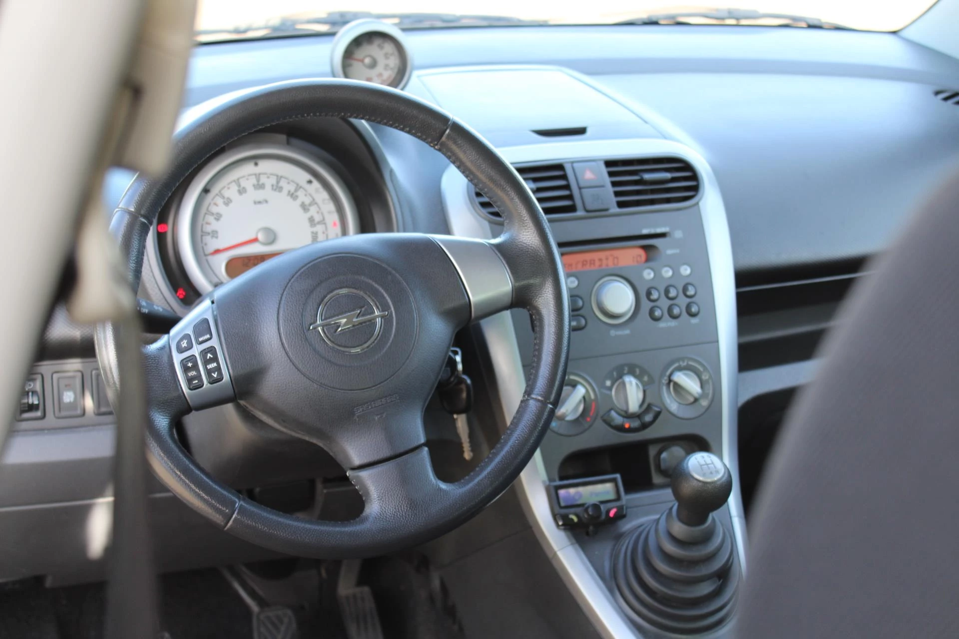 Hoofdafbeelding Opel Agila