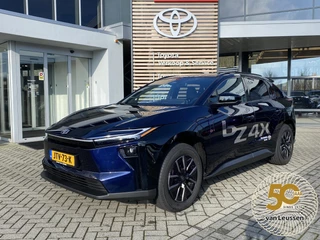 Toyota bZ4X EXECUTIVE 73KWH MODEL 2026! WARMTEPOMP STOELVERW/KOELING INFRAROOD STUURVERW JBL-AUDIO LEER EL-STOEL BLIND SPOT NAVI CLIMA PARK-SENSOREN