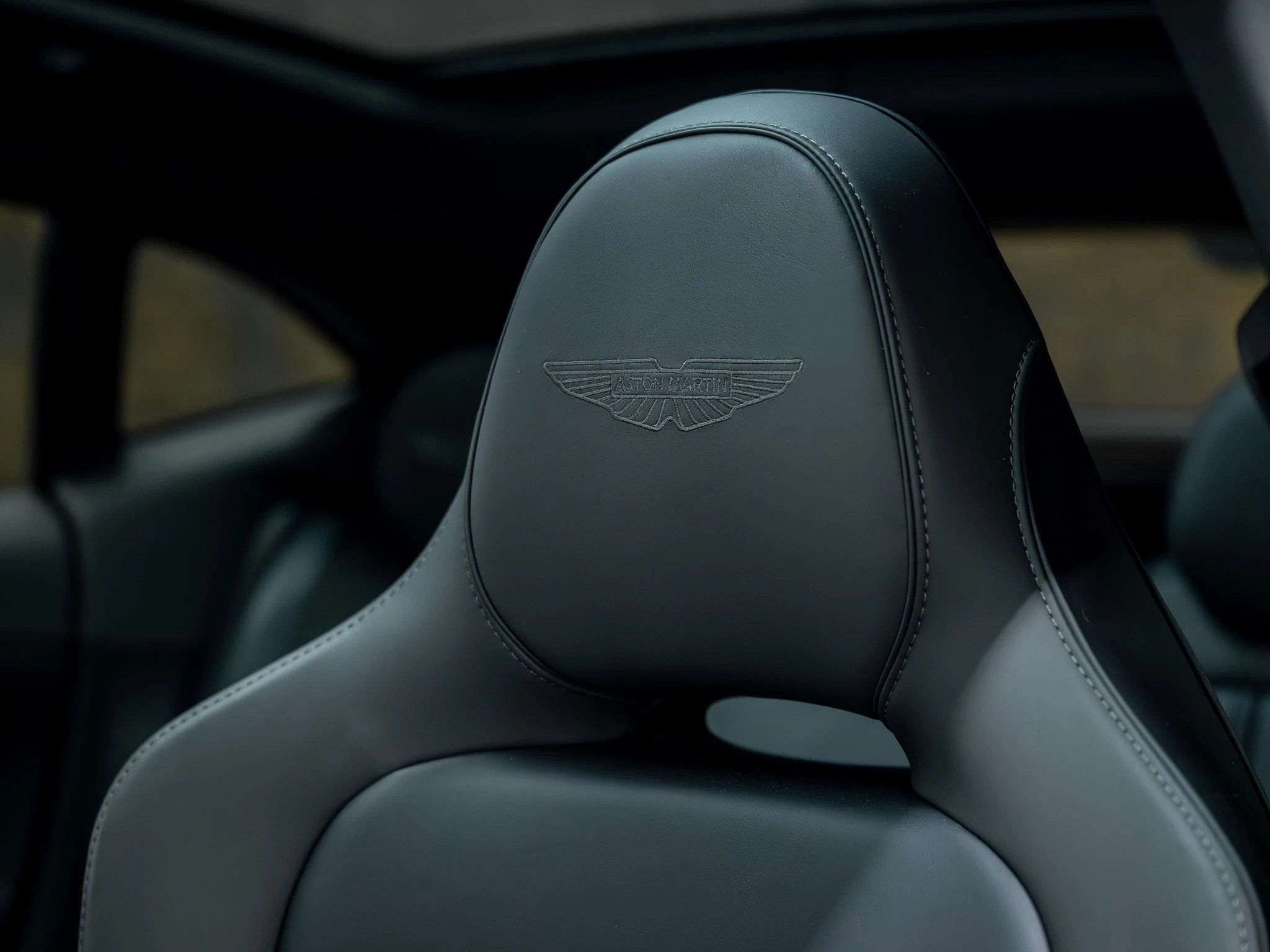 Hoofdafbeelding Aston Martin DBX