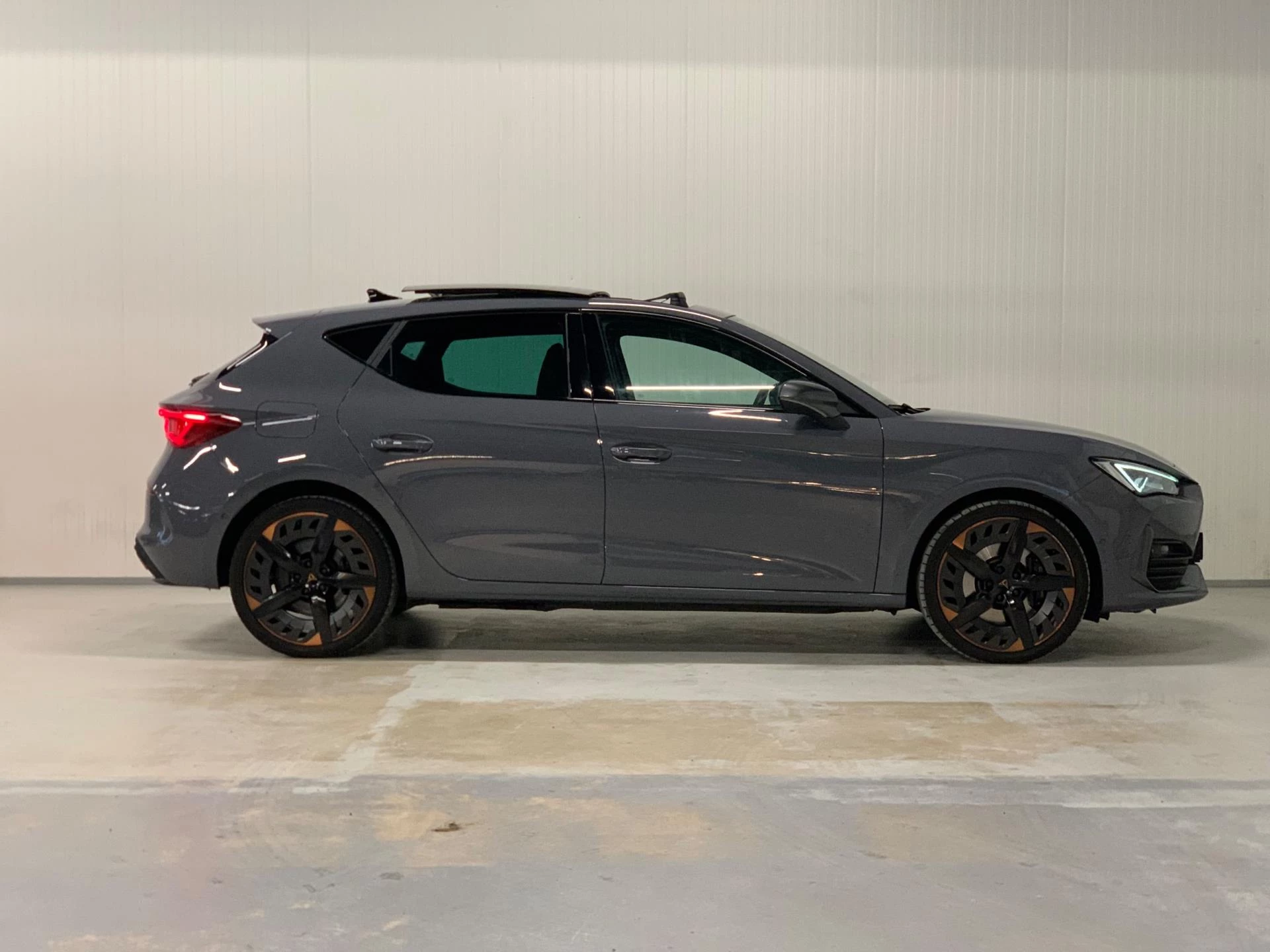 Hoofdafbeelding CUPRA Leon