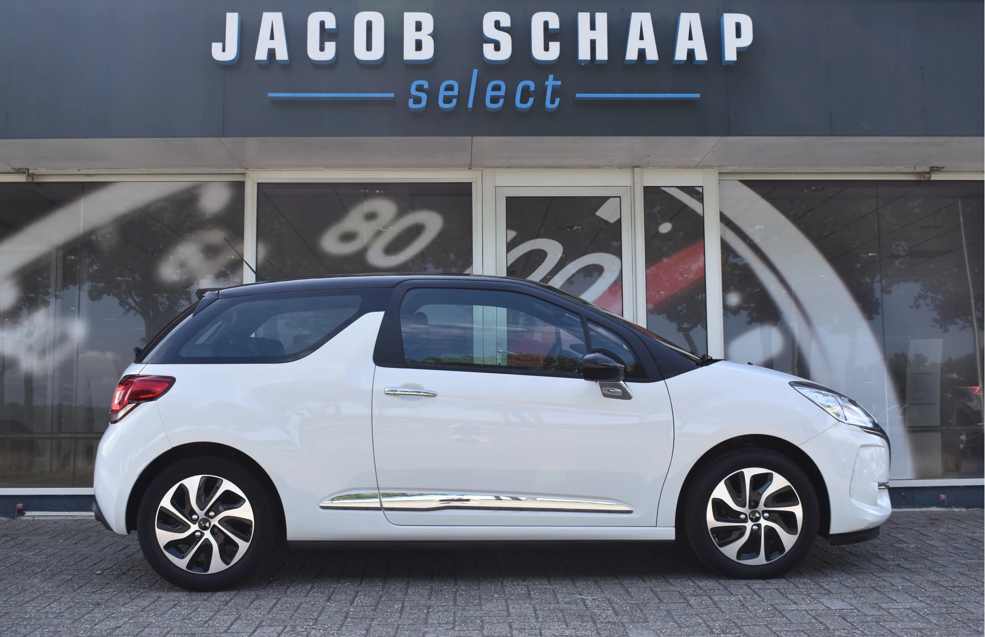 Hoofdafbeelding DS DS 3