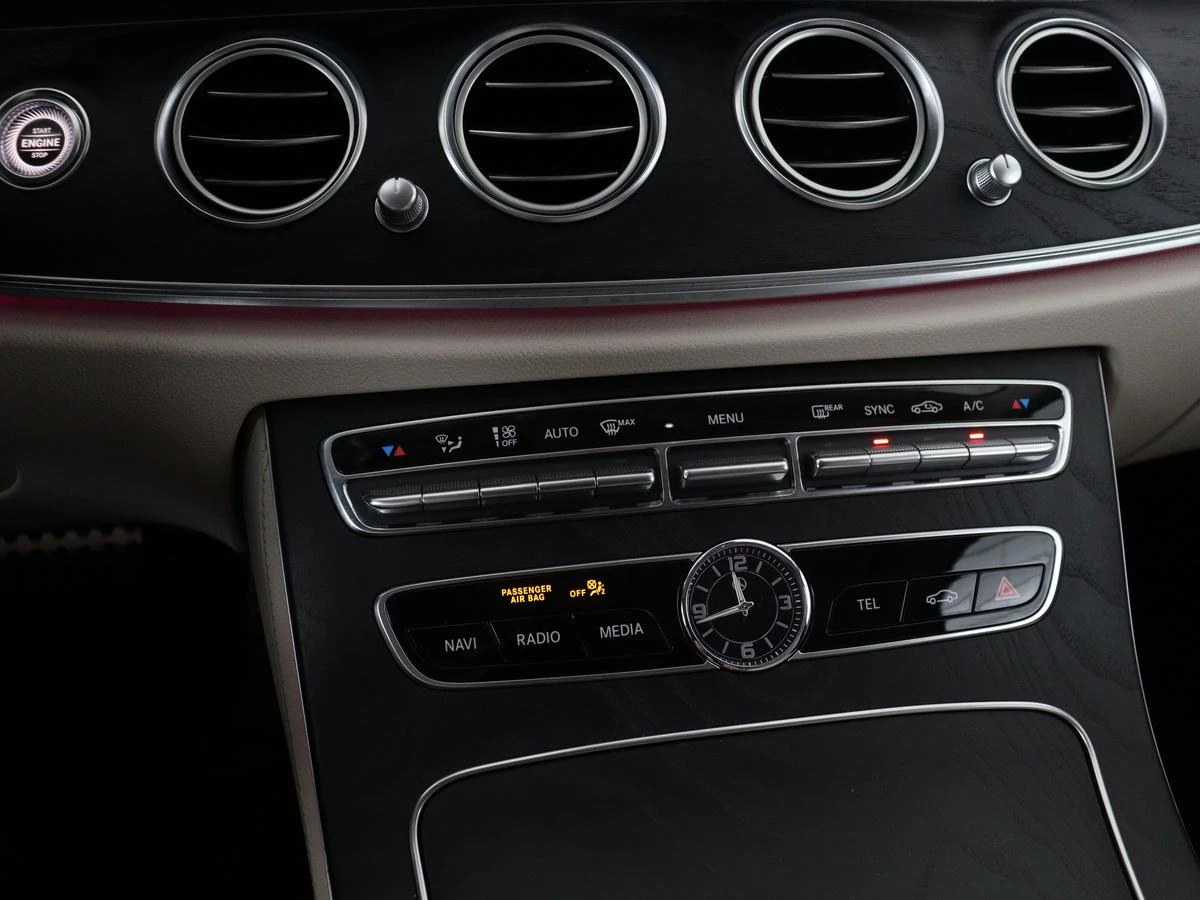 Hoofdafbeelding Mercedes-Benz E-Klasse
