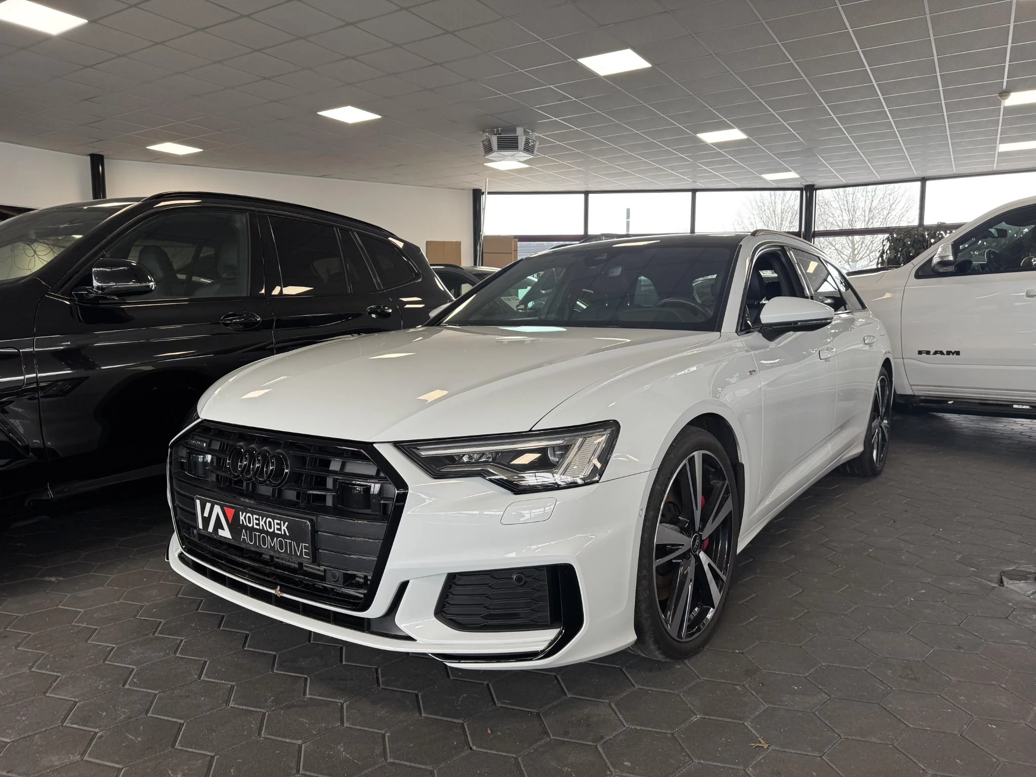 Hoofdafbeelding Audi A6