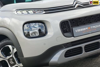 Citroen C3 Aircross 1.2 PureTech S&S Shine 110pk Automaat - Sable - Nieuwstaat