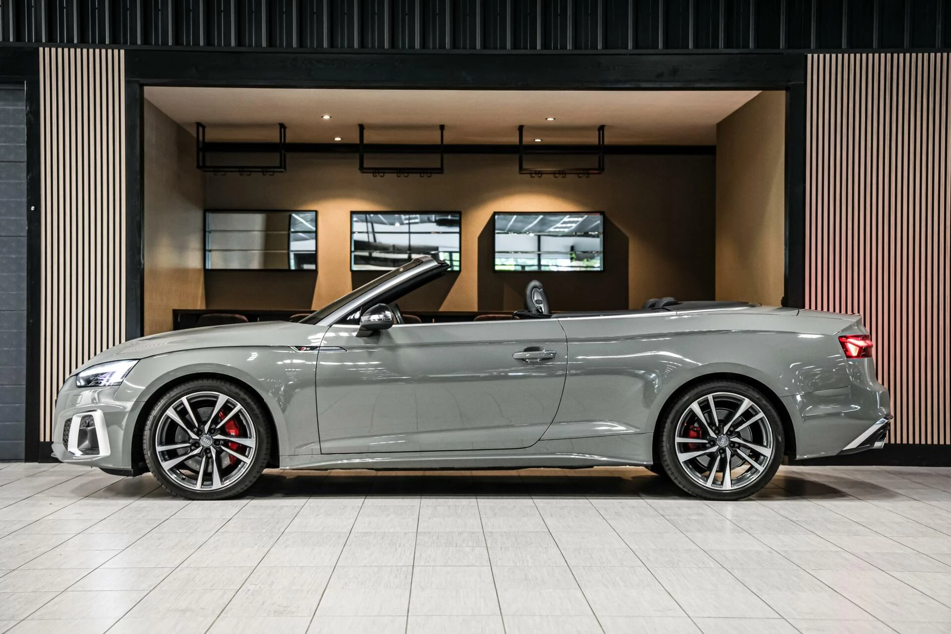 Hoofdafbeelding Audi S5