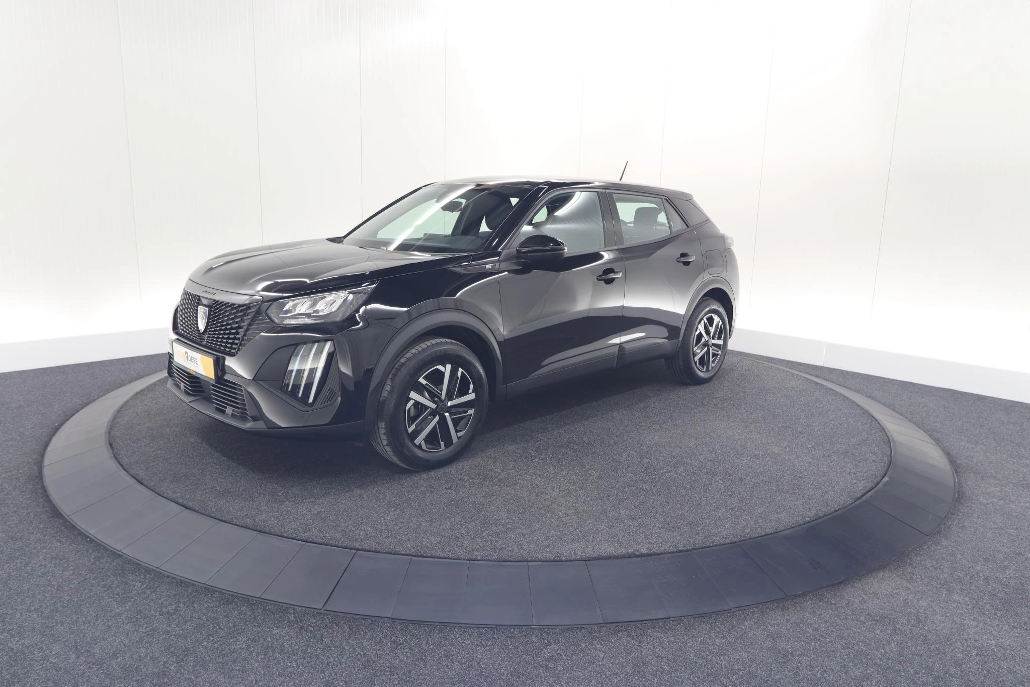 Hoofdafbeelding Peugeot e-2008