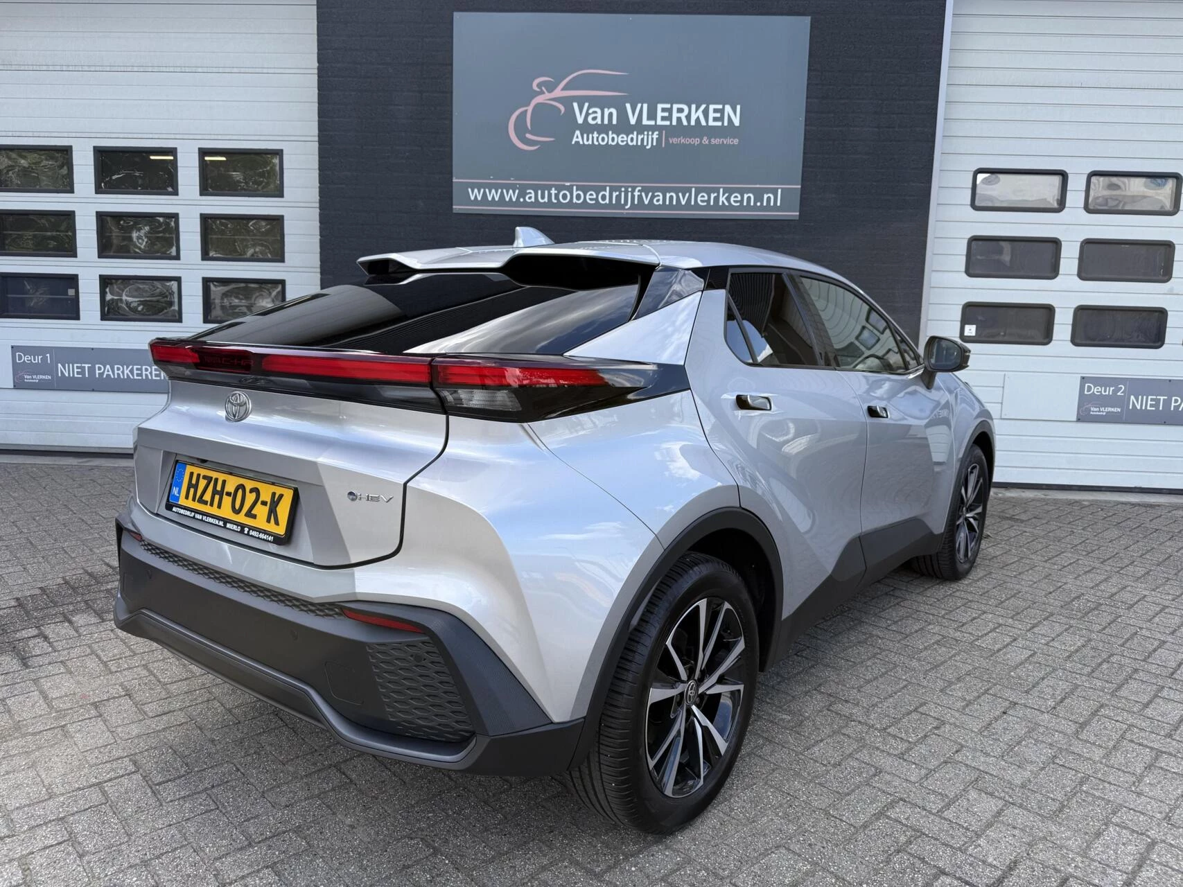 Hoofdafbeelding Toyota C-HR