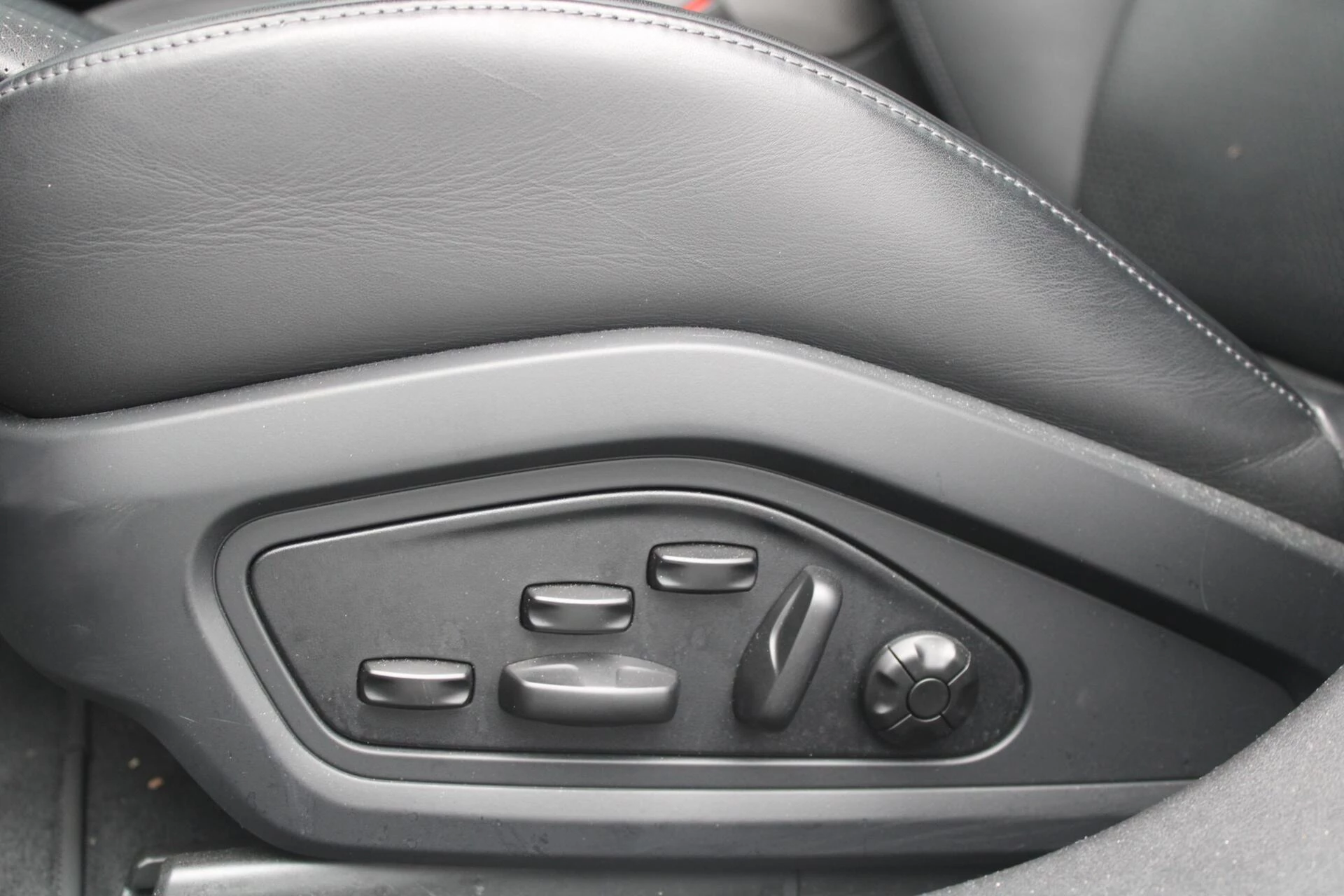 Hoofdafbeelding Porsche Taycan