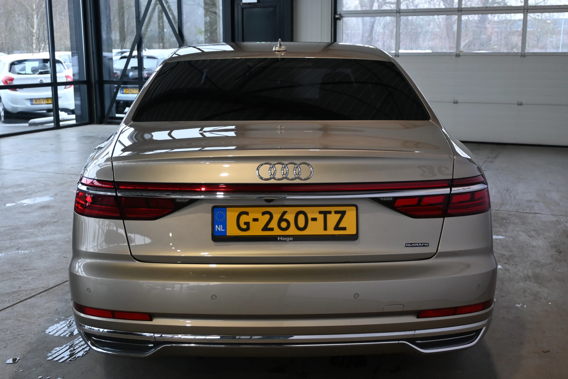 Hoofdafbeelding Audi A8