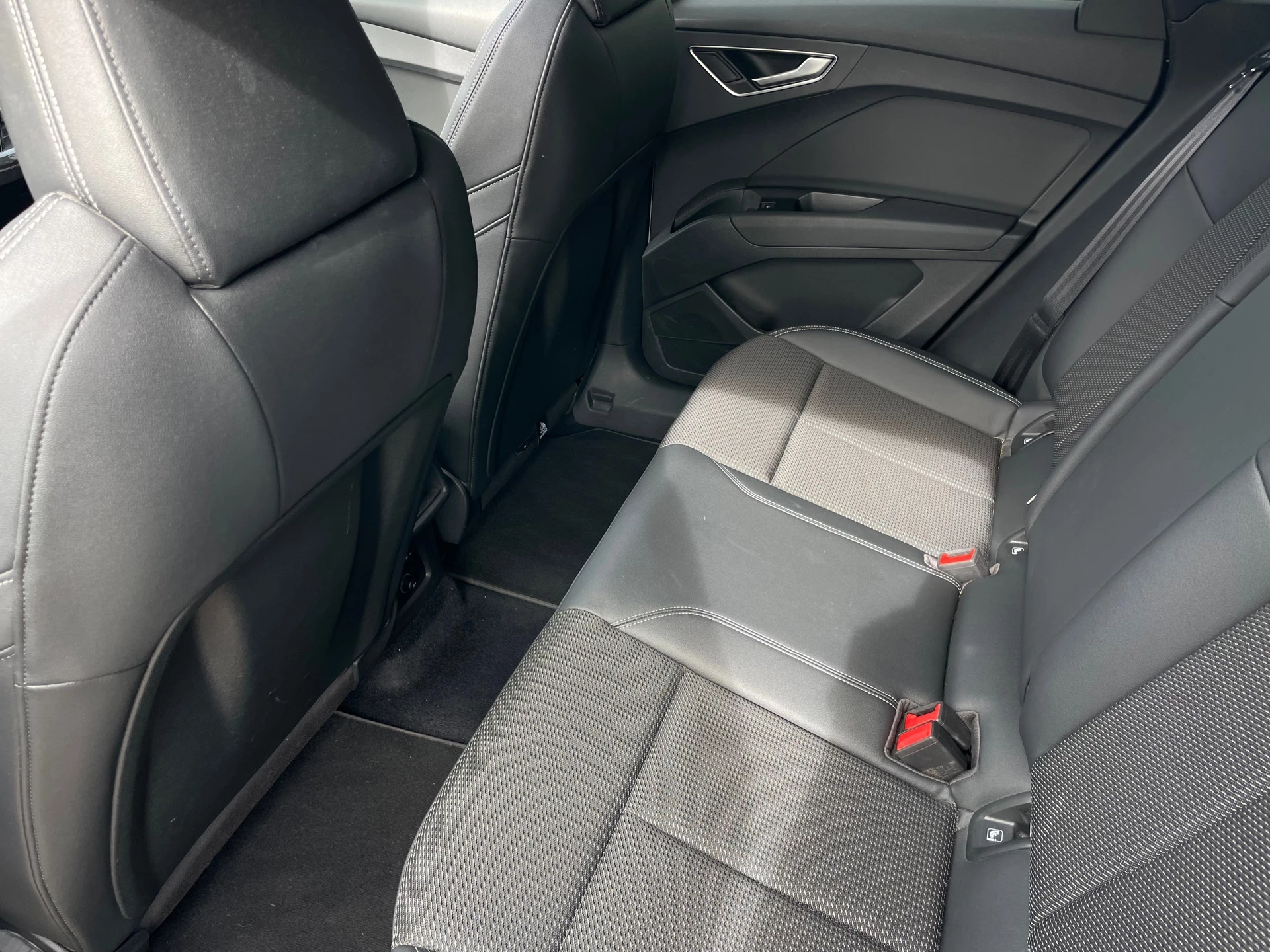 Hoofdafbeelding Audi Q4 e-tron