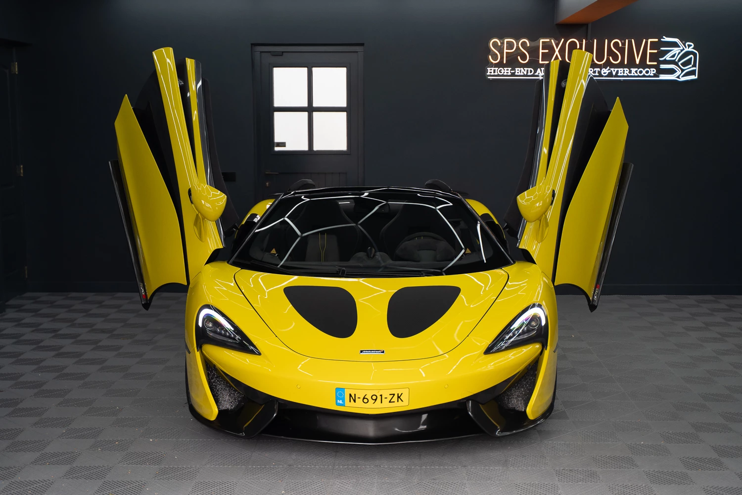 Hoofdafbeelding McLaren 570S