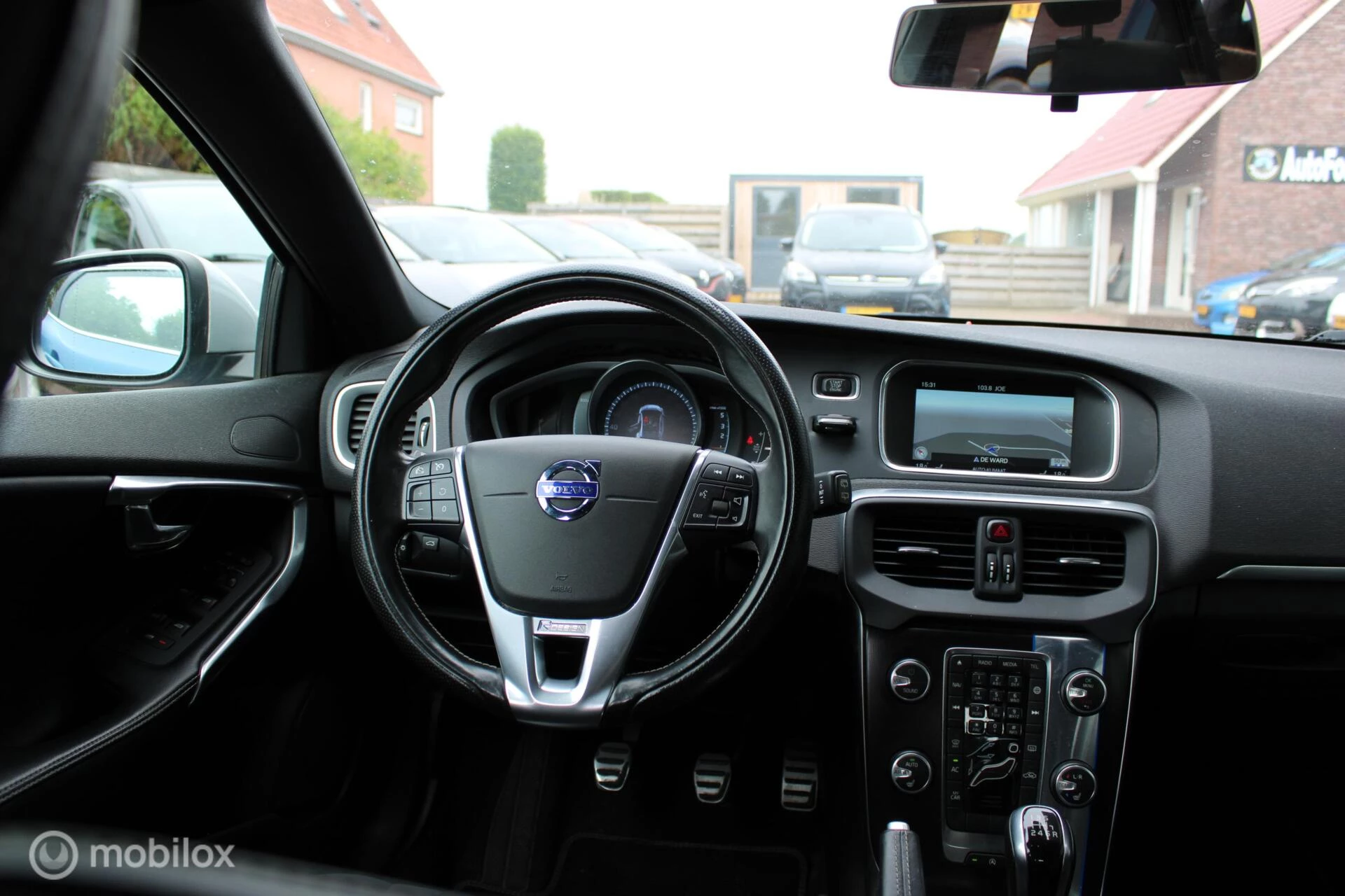 Hoofdafbeelding Volvo V40