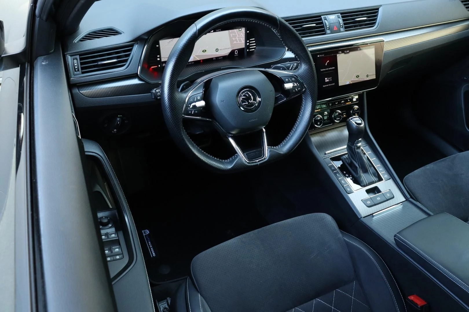 Hoofdafbeelding Škoda Superb