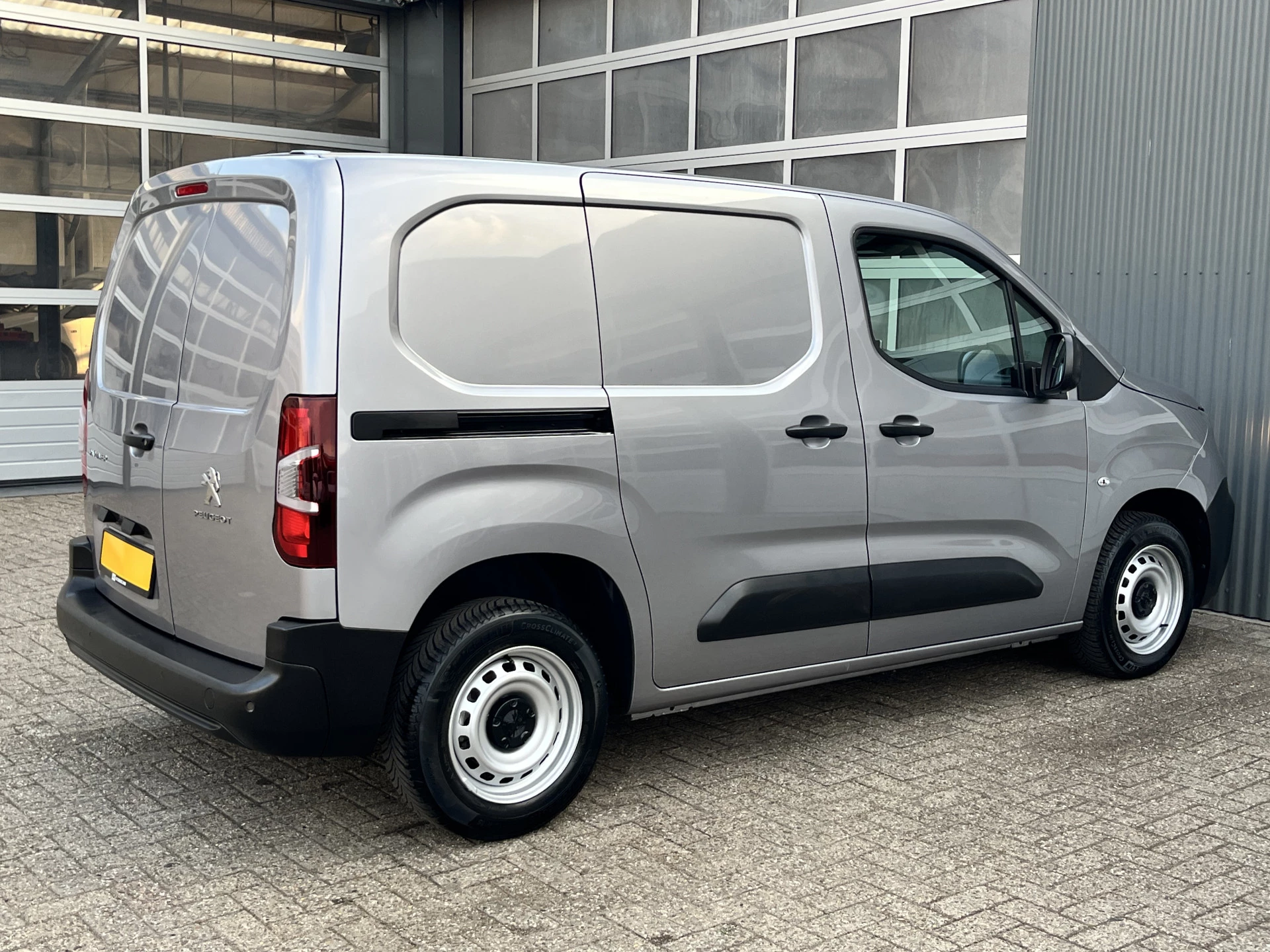 Hoofdafbeelding Peugeot Partner