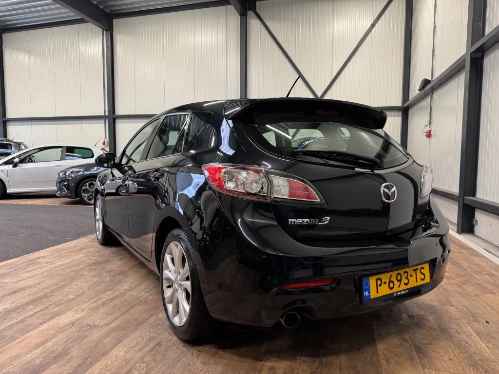 Hoofdafbeelding Mazda 3