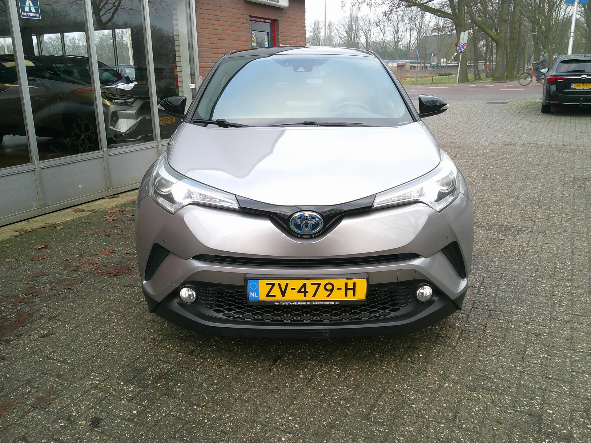 Hoofdafbeelding Toyota C-HR
