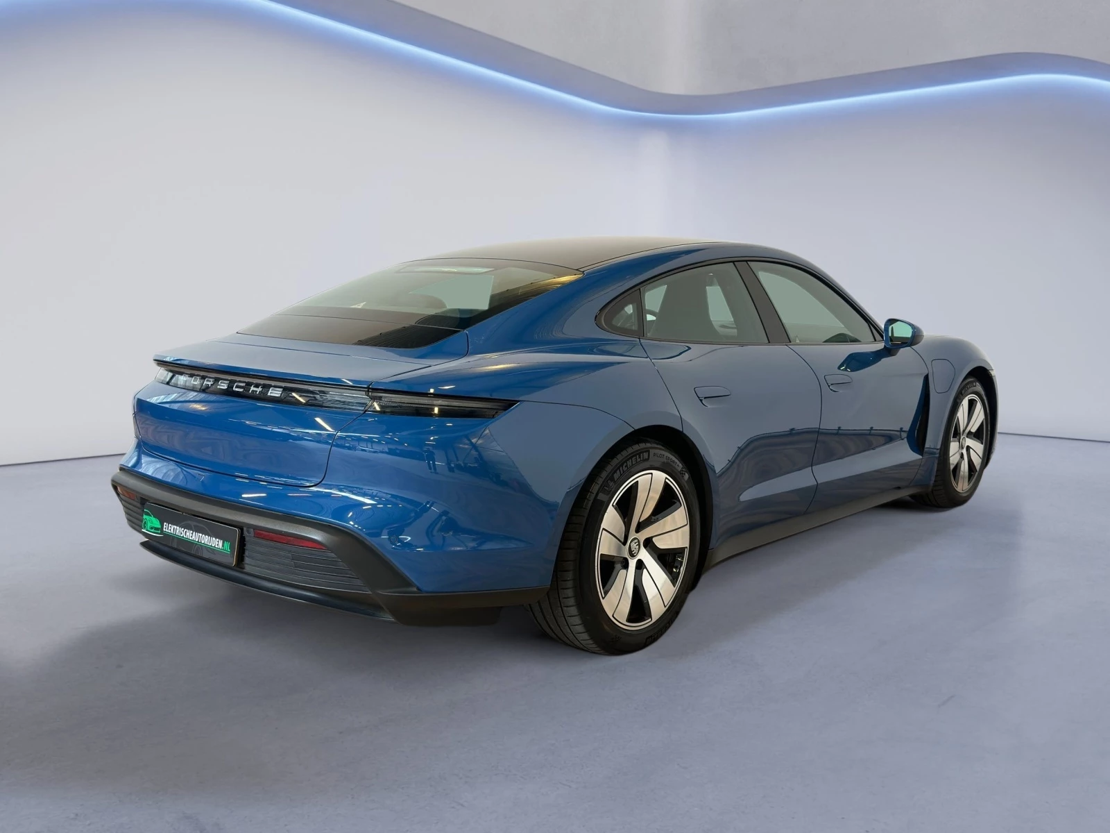 Hoofdafbeelding Porsche Taycan