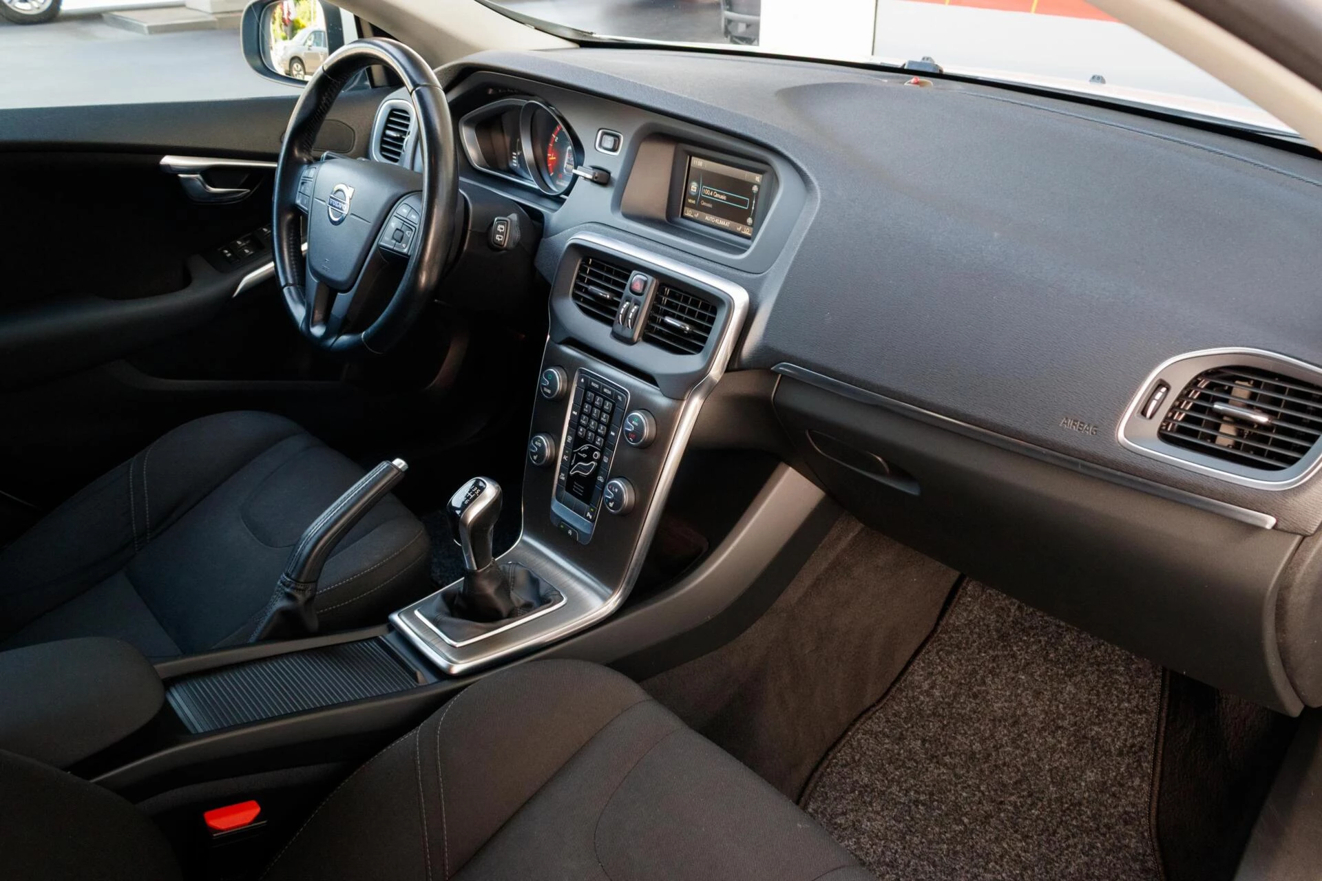 Hoofdafbeelding Volvo V40