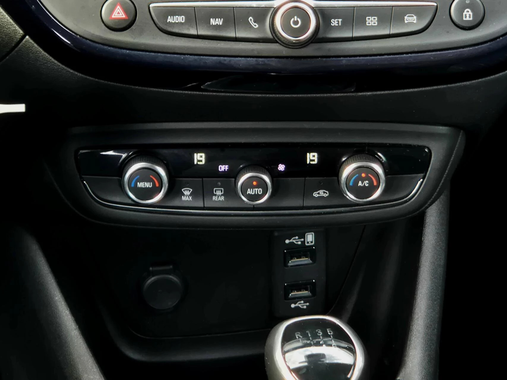 Hoofdafbeelding Opel Crossland X