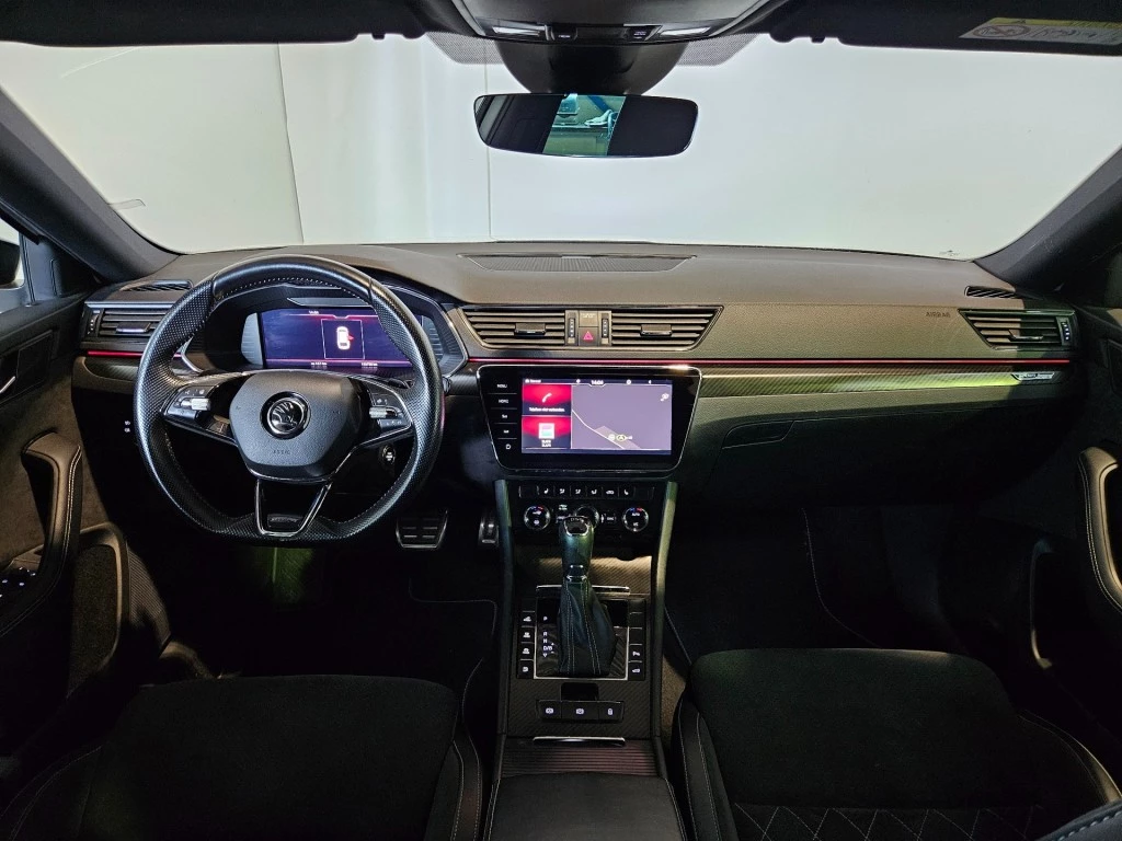 Hoofdafbeelding Škoda Superb