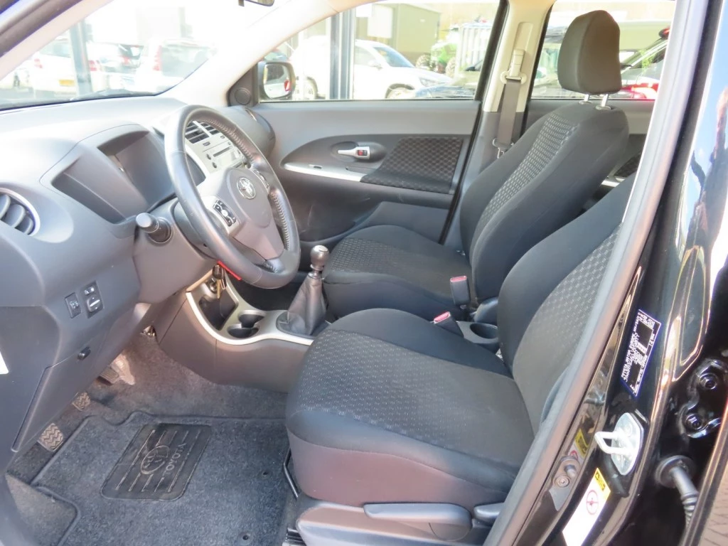 Hoofdafbeelding Toyota Urban Cruiser