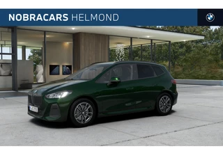 BMW 2 Serie Active Tourer 225e xDrive M Sport Automaat / Trekhaak / Sportstoelen / M Adaptief onderstel / Comfort Access / Stuurverwarming / Stoelverwarming