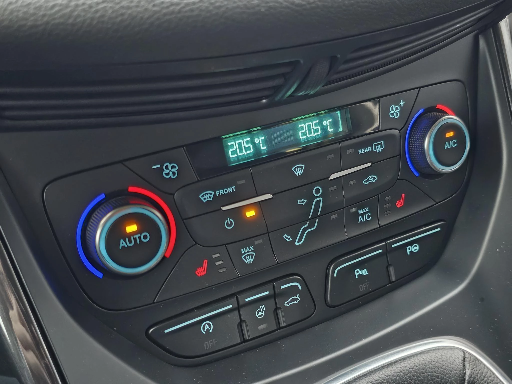 Hoofdafbeelding Ford C-MAX