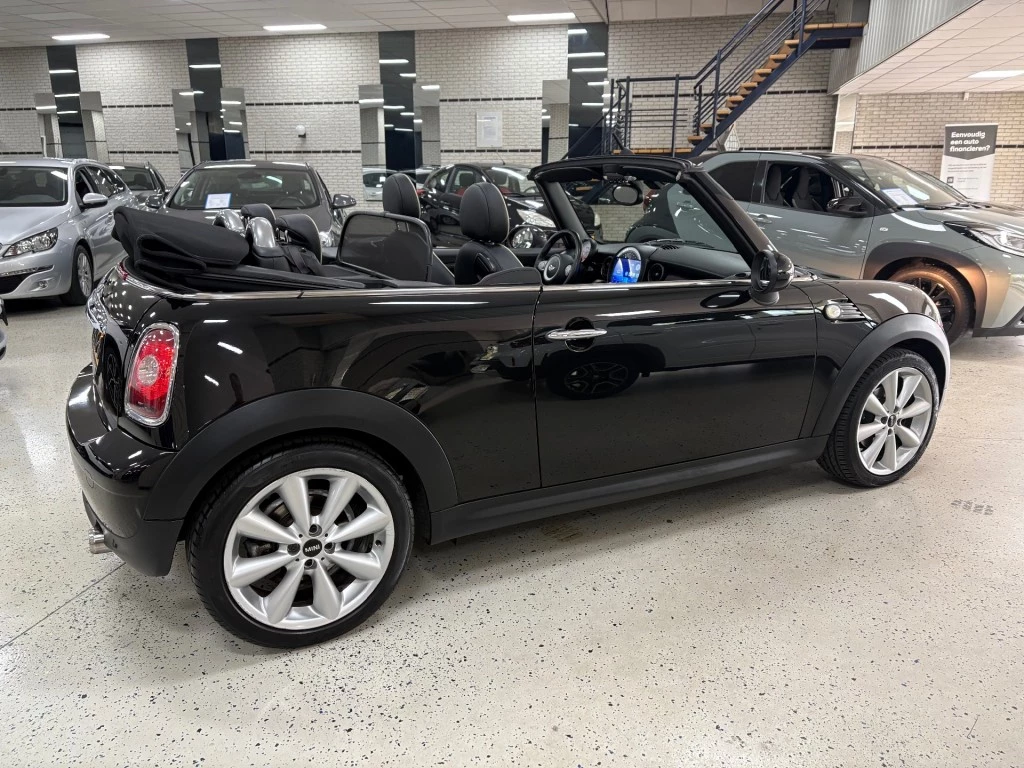 Hoofdafbeelding MINI Cabrio