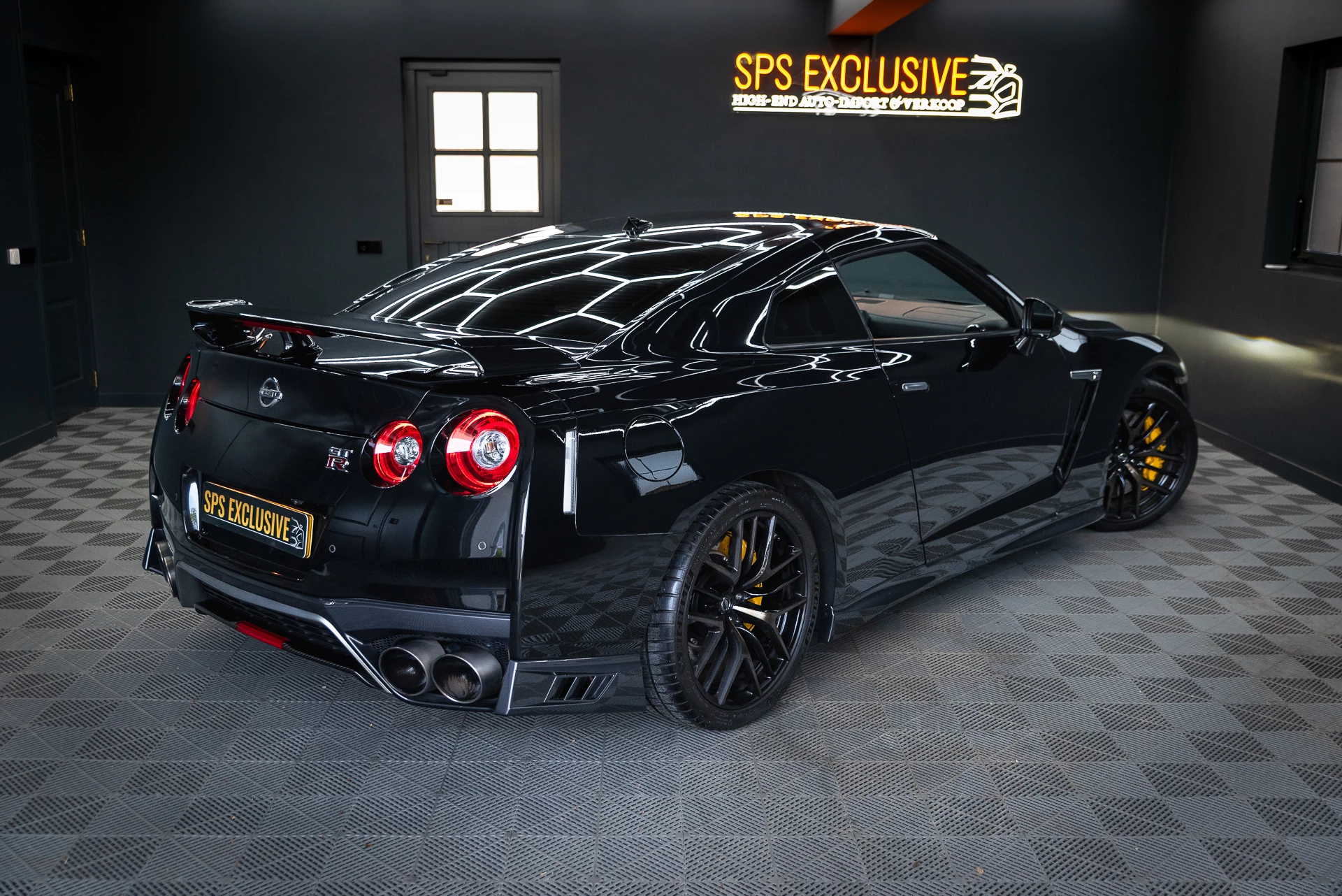 Hoofdafbeelding Nissan GT-R