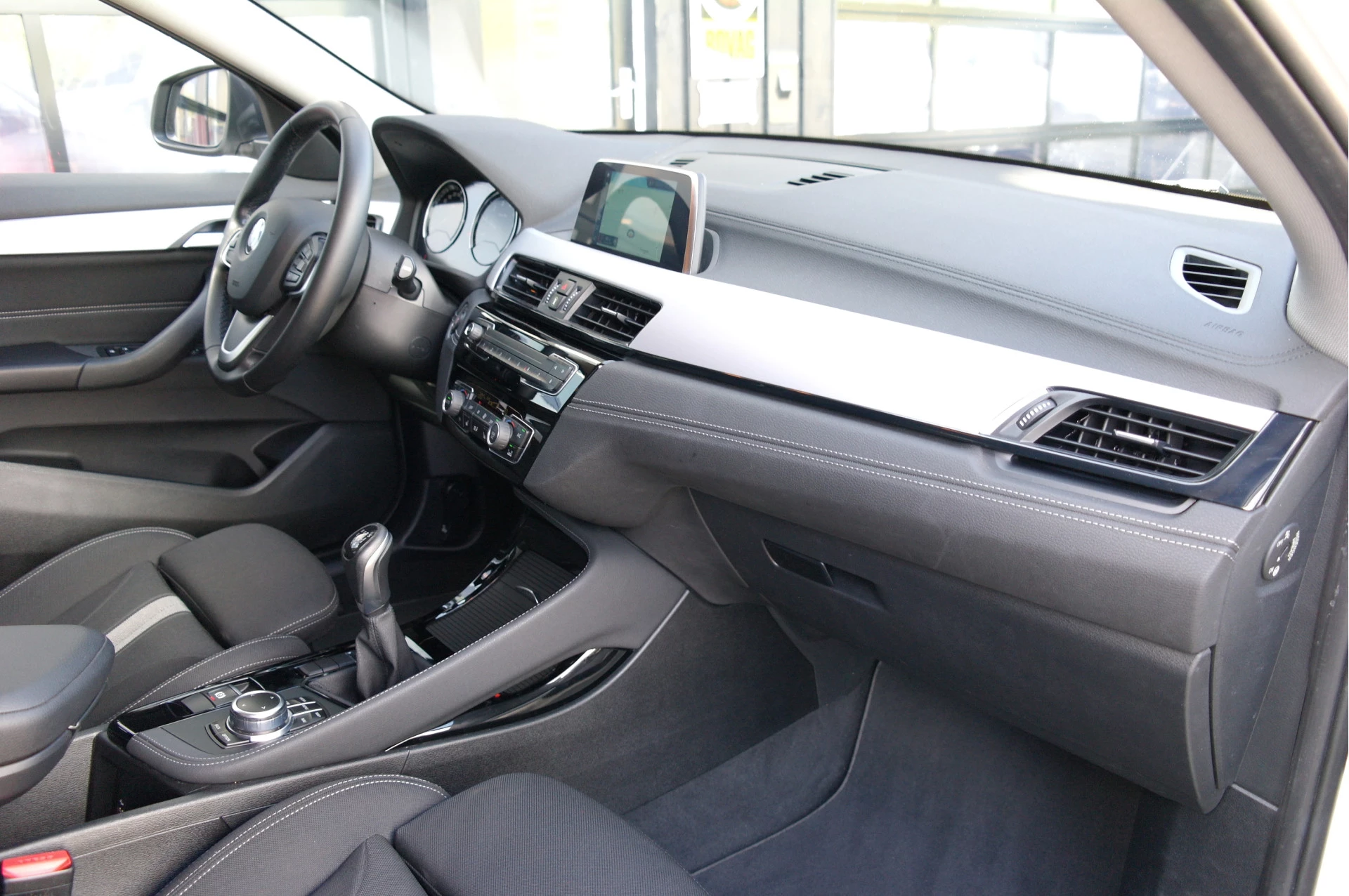 Hoofdafbeelding BMW X2