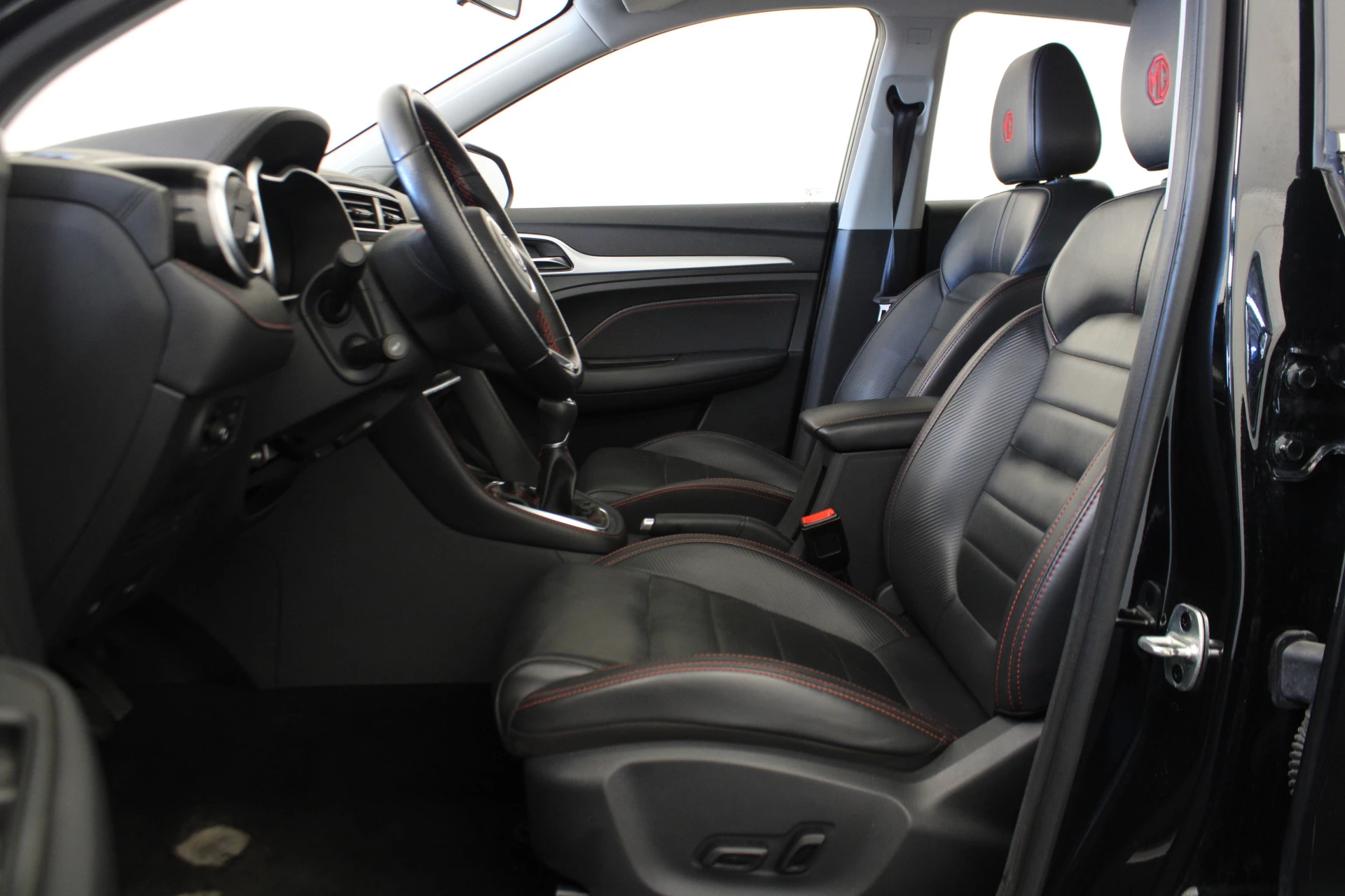 Hoofdafbeelding MG ZS