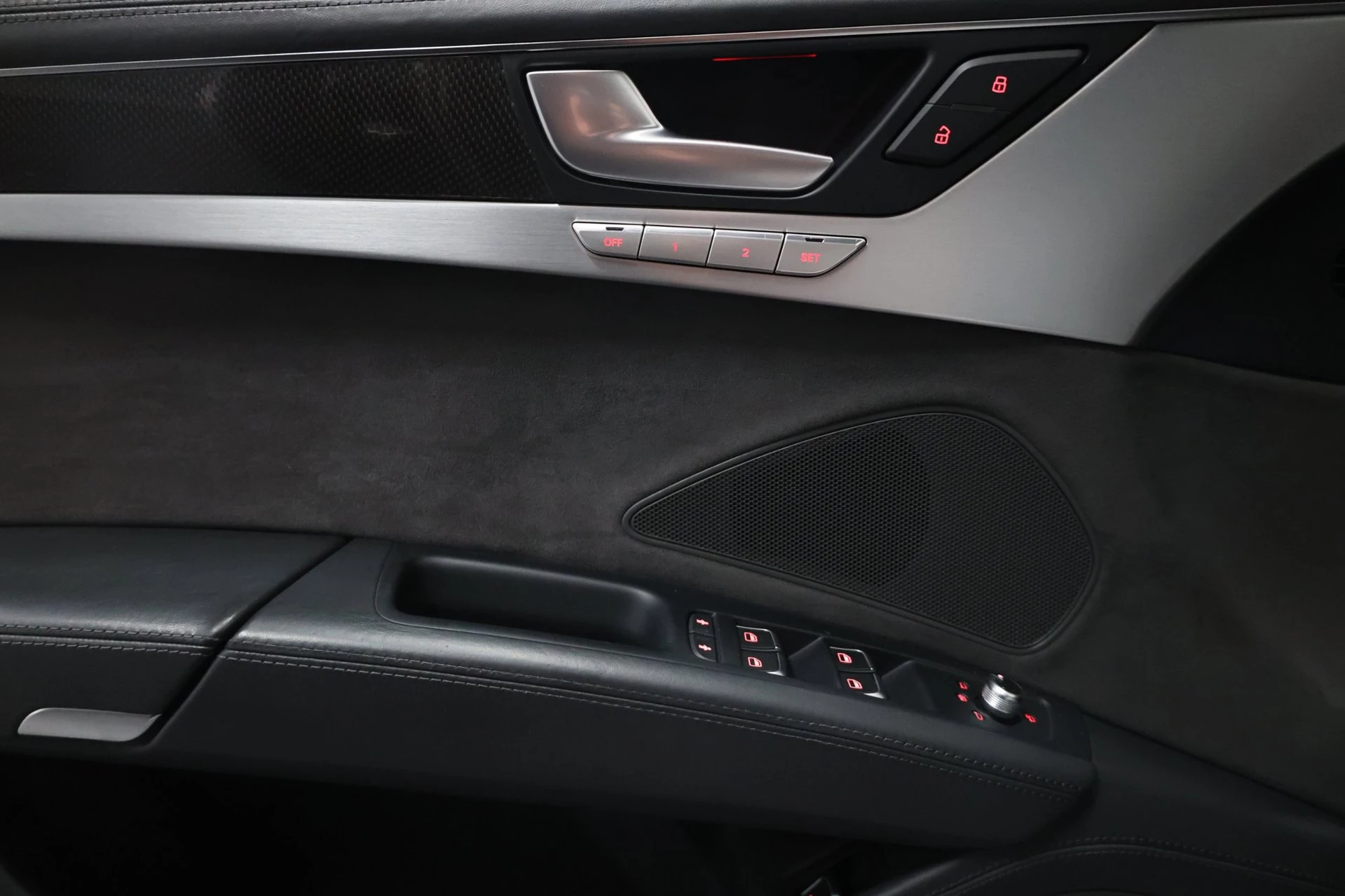 Hoofdafbeelding Audi S8