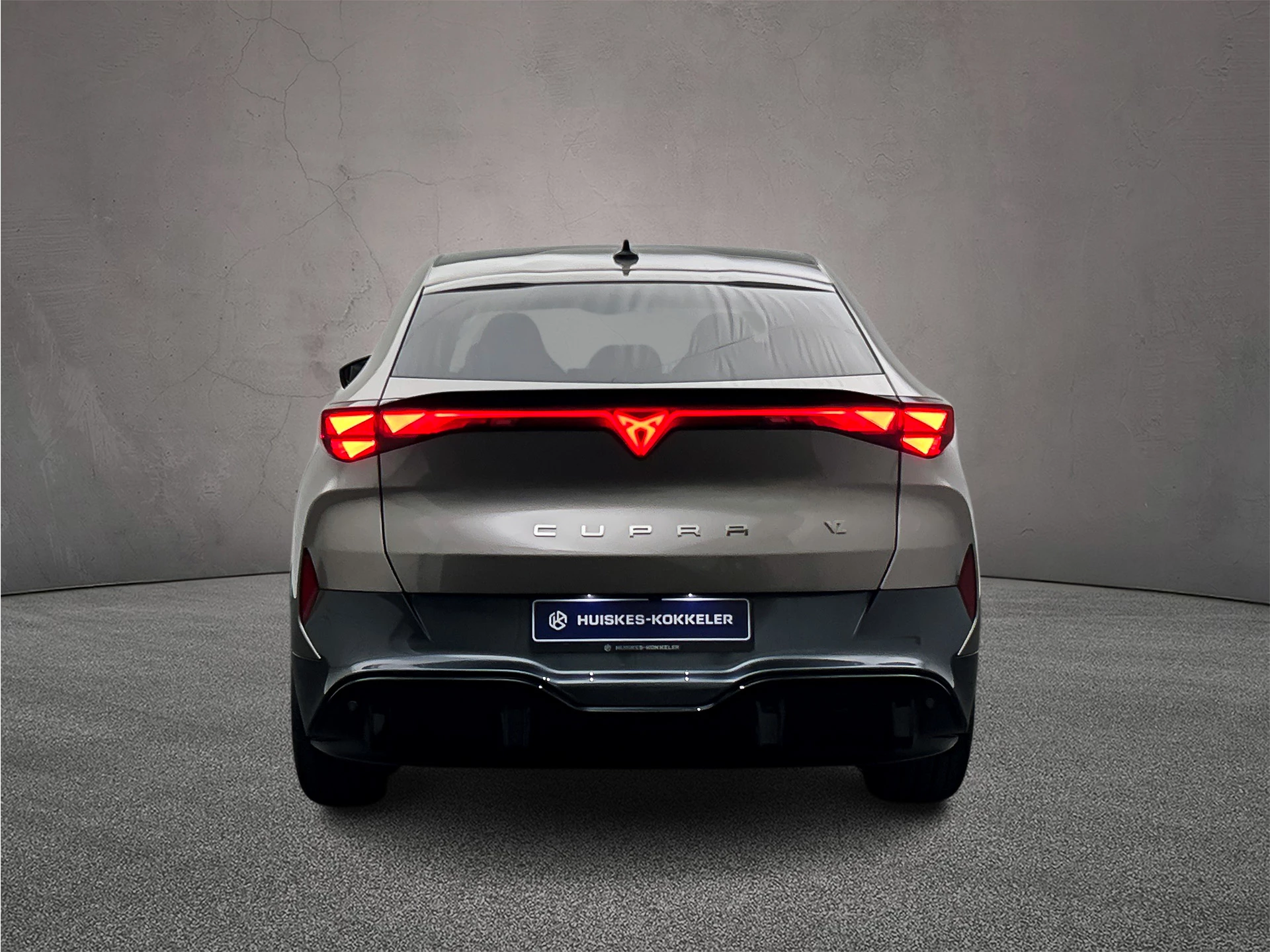Hoofdafbeelding CUPRA Tavascan