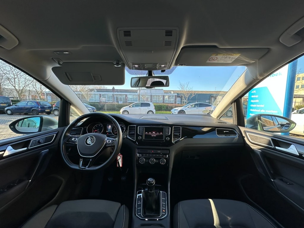 Hoofdafbeelding Volkswagen Golf Sportsvan