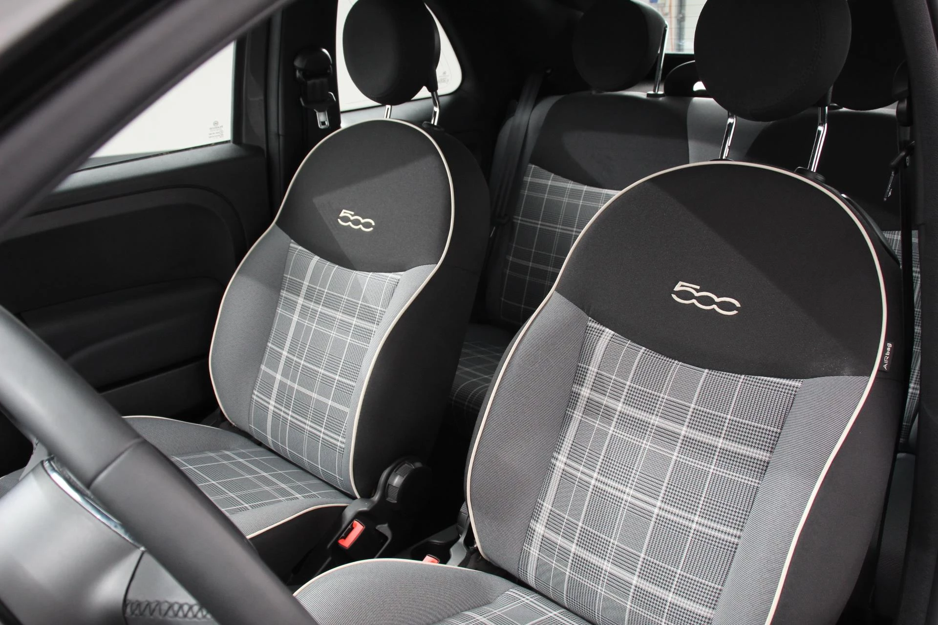 Hoofdafbeelding Fiat 500C